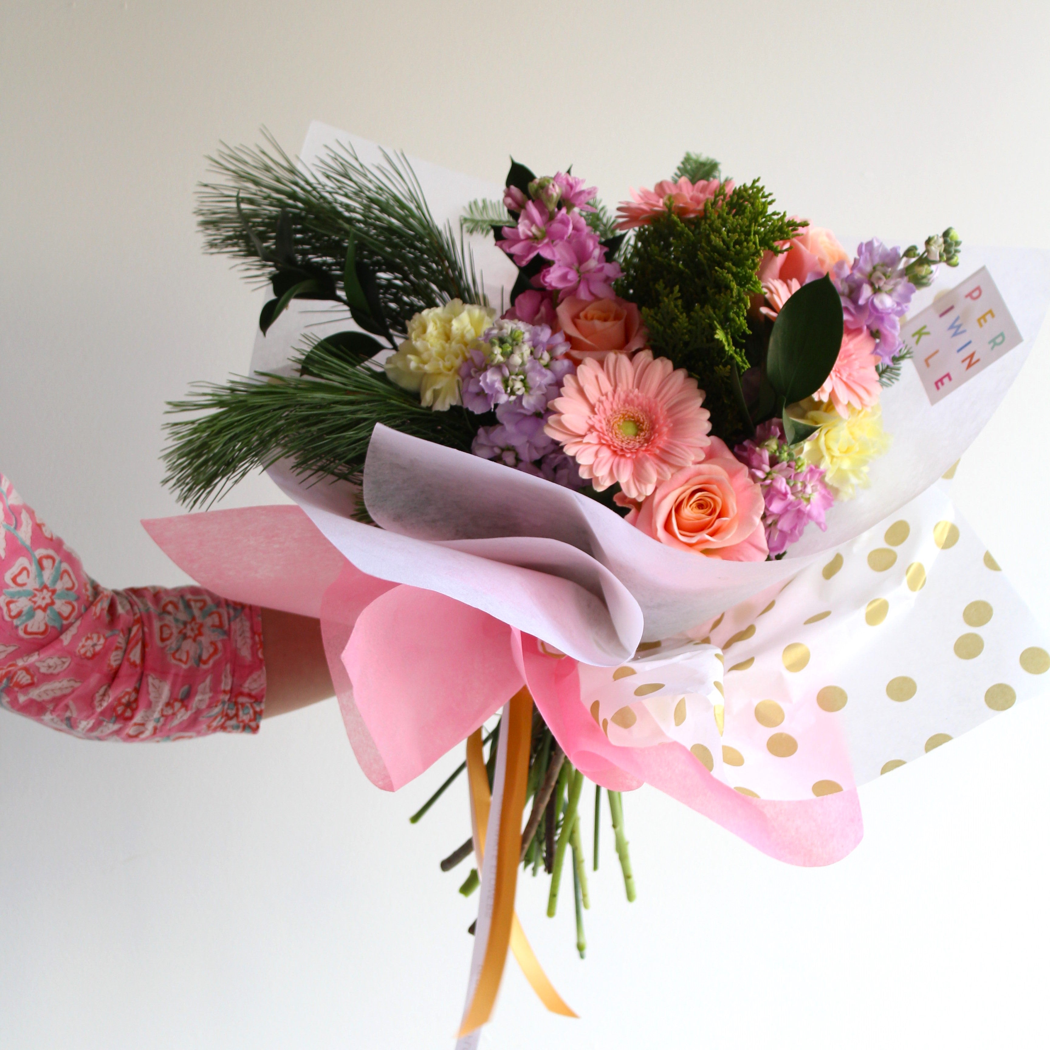 Pastel Christmas Flower Bouquet (no vase, 3 sizes )