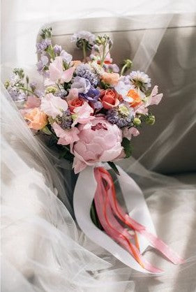 Attendant's Bouquet-3 colour palettes available